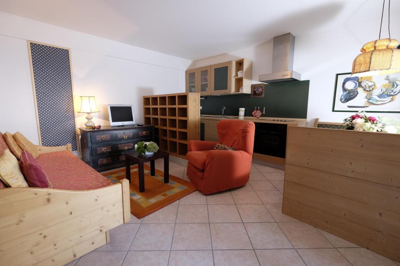 Aparthotel Residenza Bagni & Miramonti Cavalese Exterior foto